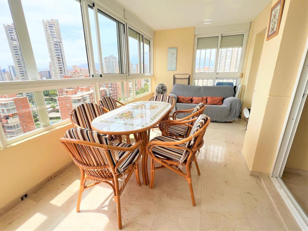 Gemelos 22-3-12 Benidorm Ngoại thất bức ảnh