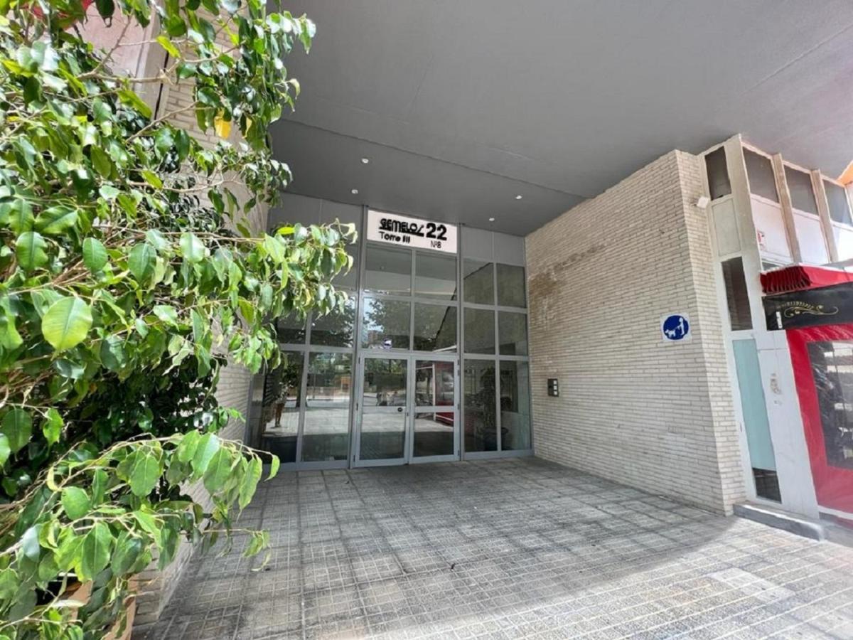 Gemelos 22-3-12 Benidorm Ngoại thất bức ảnh